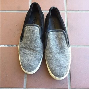 Vince Slip On Sneaker